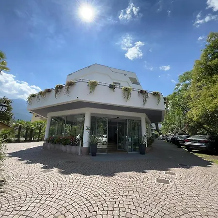 Oasi Wellness & Riva