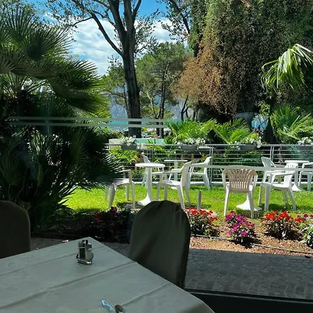 Oasi Wellness & Hotel 4*
