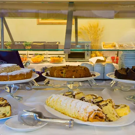 Hotel Oasi Wellness & 4*